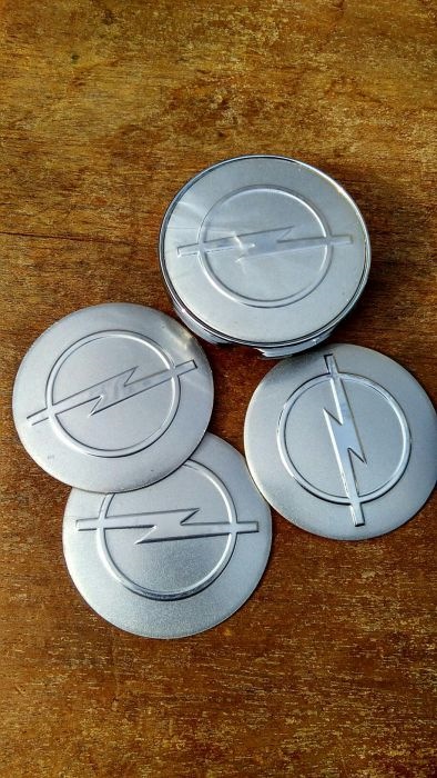 Продам наклейки Opel на ковпачок 2