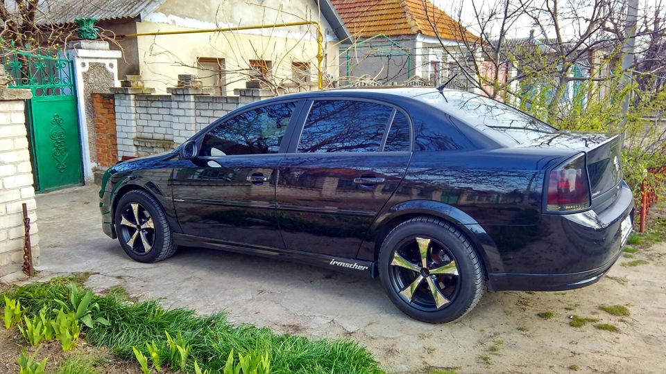 Зустрів Старшого Брата по GM - ну дуже схожий!))) 4