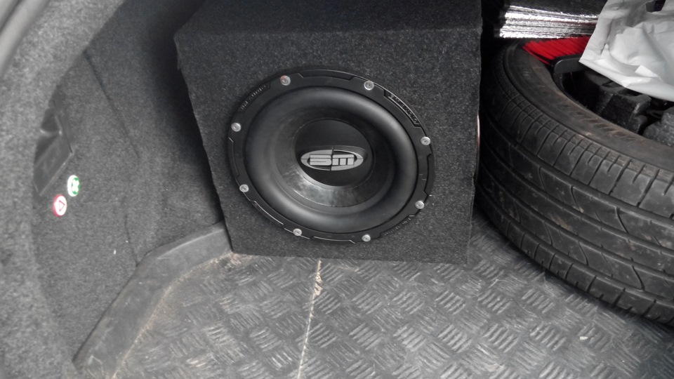 Саб до CD30MP3 - Opel Vectra C 5