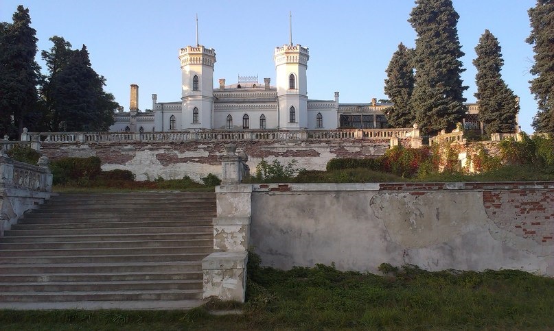Шарівський палац 4