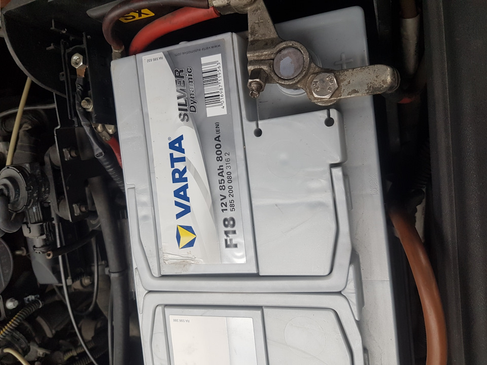 Новий акумулятор VARTA 2