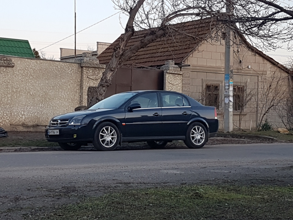 Пропаяв контакти магнітофона 4