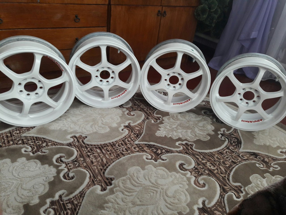 Диски ADVAN Rasing 4