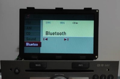 CD70 Navi/DVD90 Navi: Bluetooth замість AUX 2