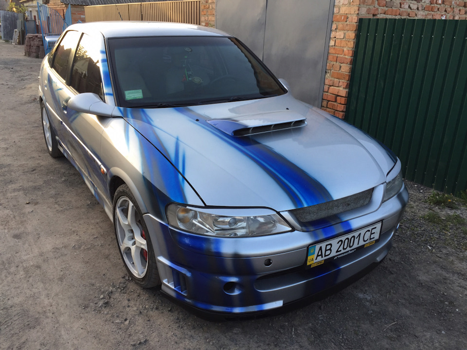 Бампер irmscher + губа від Renault laguna готовий 4