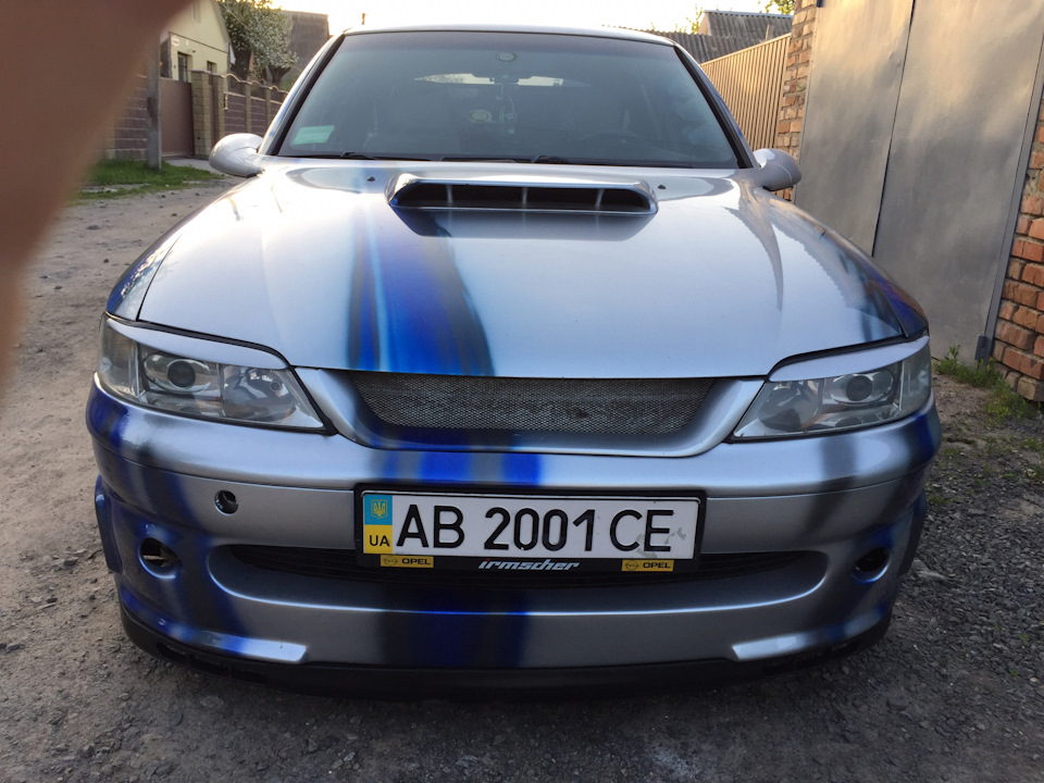 Бампер irmscher + губа від Renault laguna готовий 3