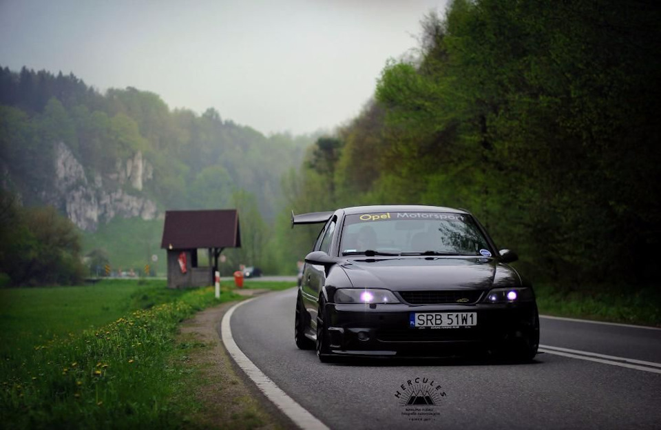 Opel Vectra B 2.5 V6 Irmscher i500 stance racecar dtm 2