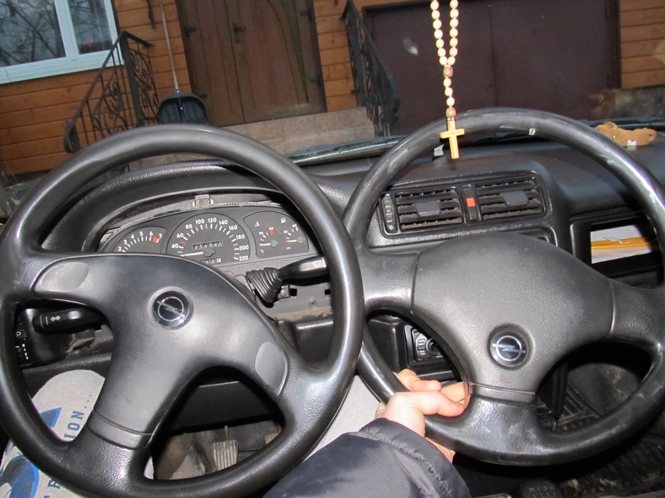 Руль GT 1
