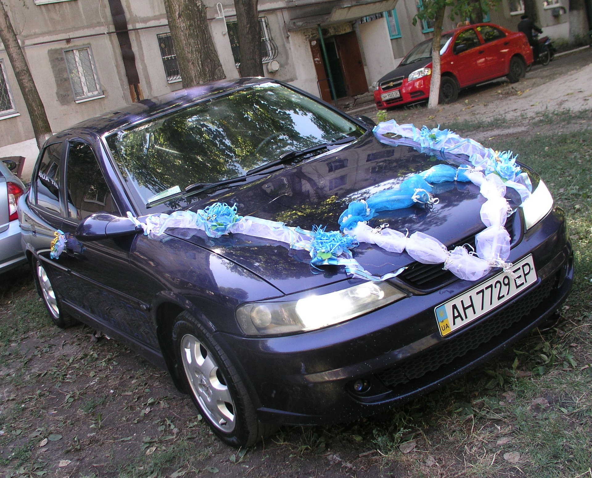 Участь у весіллі... 1