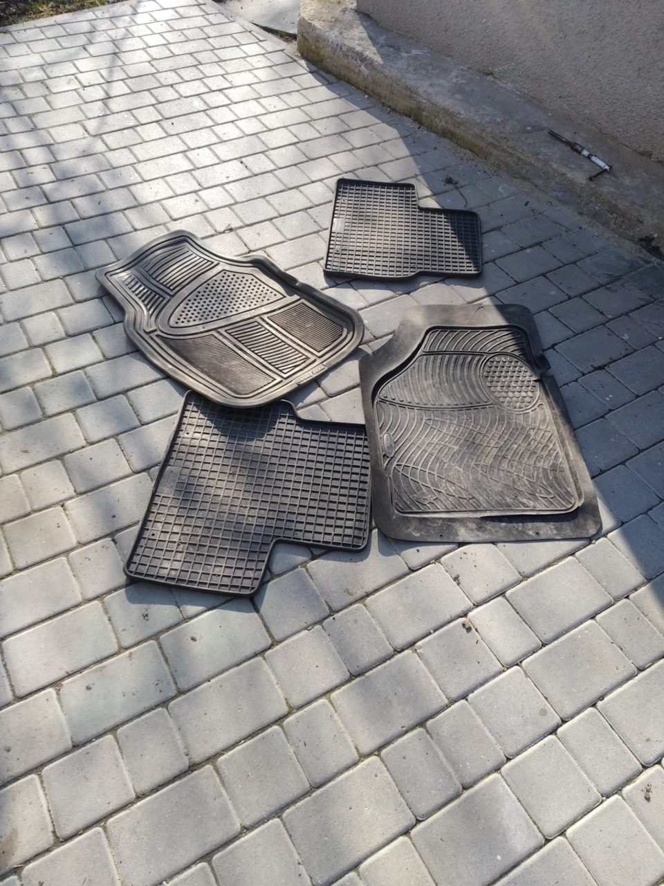 Нові килимки 3