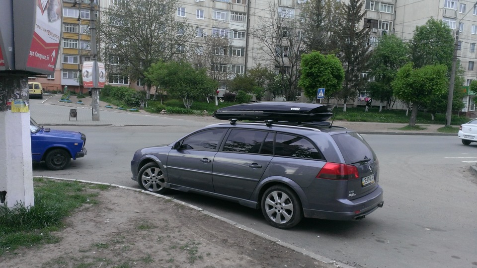 Thule Dynamic 900 2