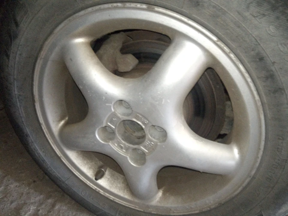 Продам диски r15 4x100 et49 195/65