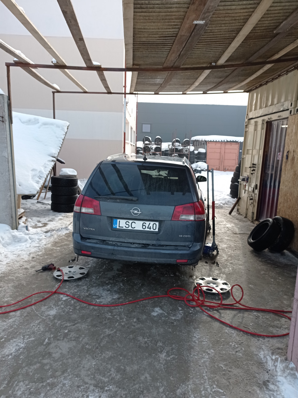 Тих Огляд, Переоформлення. 5
