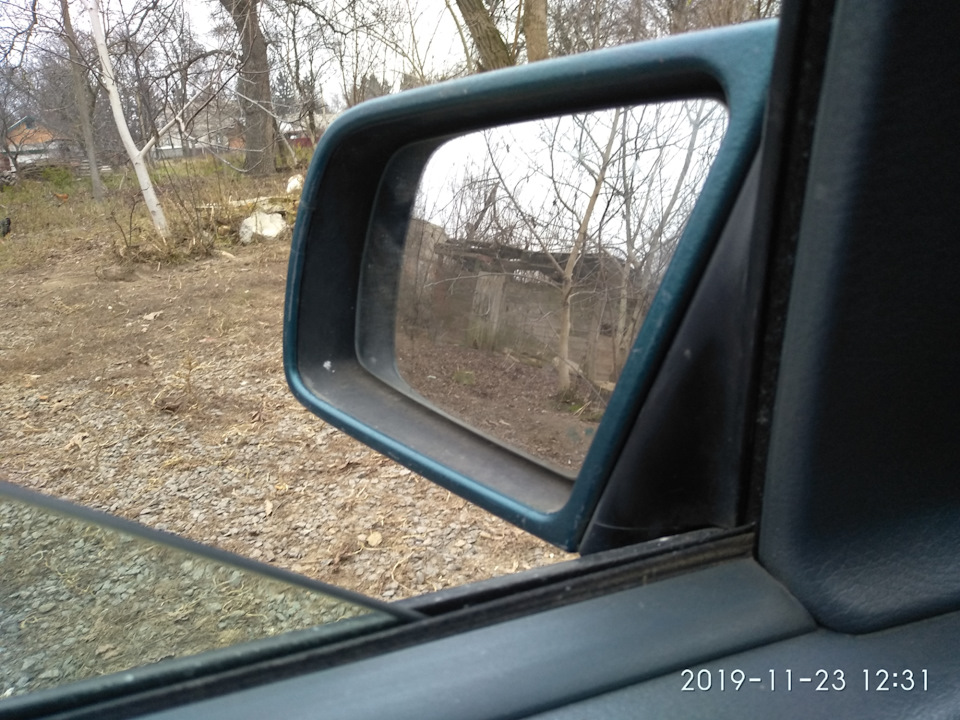 Зелений він був) 2