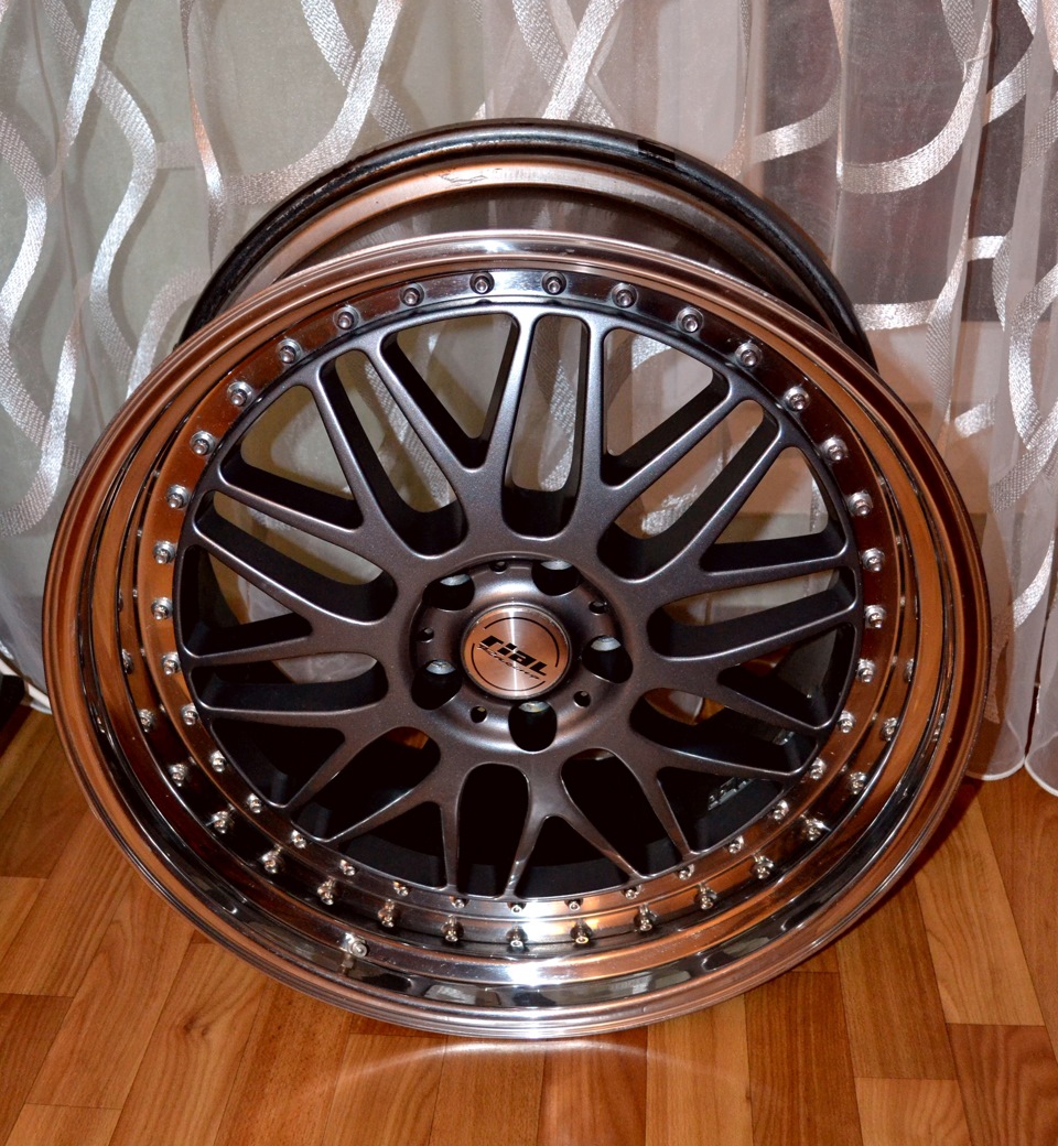 Rial Daytona Race R20 9J/10,5J Will it fit?8) 2
