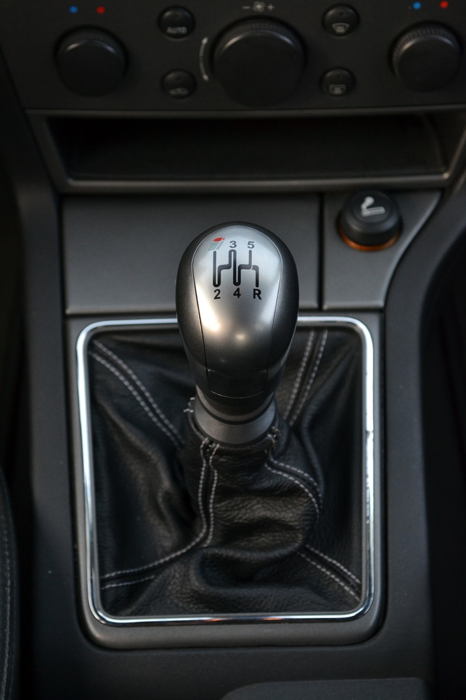 Ручка КПП від VXR 1