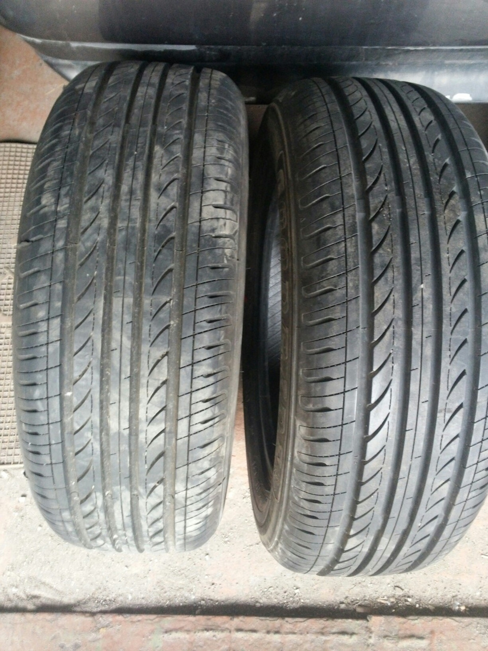 Купив покришки:) Goodride 195/60. 4