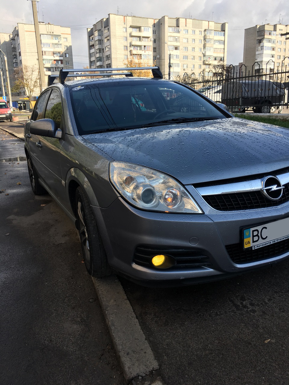# Багажник на даху Thule. Кіт суїцидник. 5