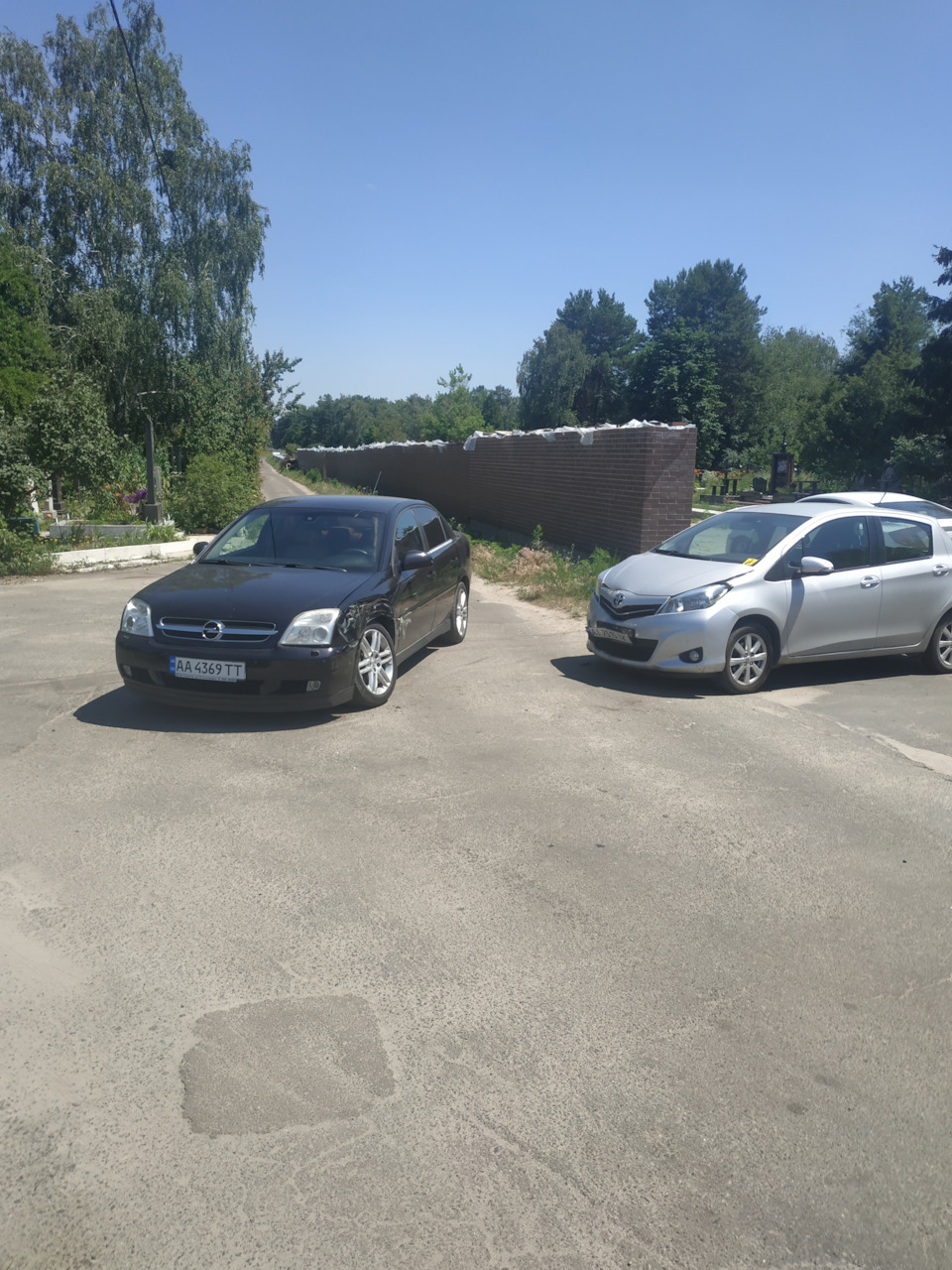 ДТП на цвинтарі 3