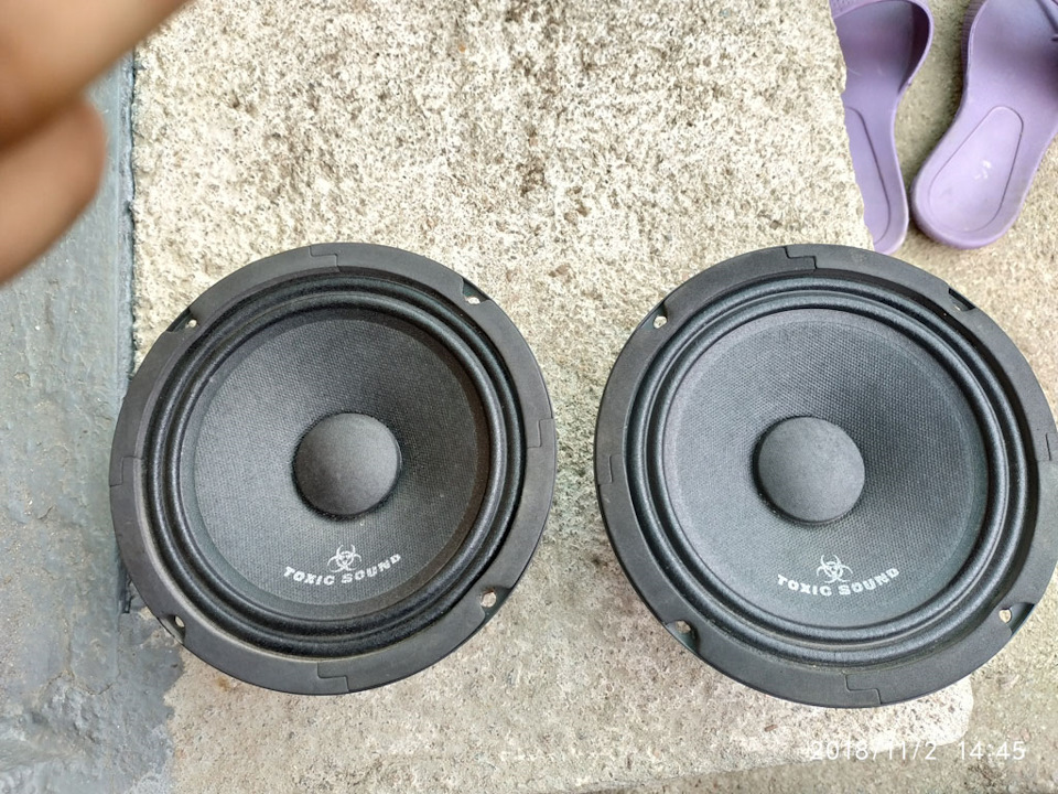 Продам діні ultimate toxic sound mid 6 1