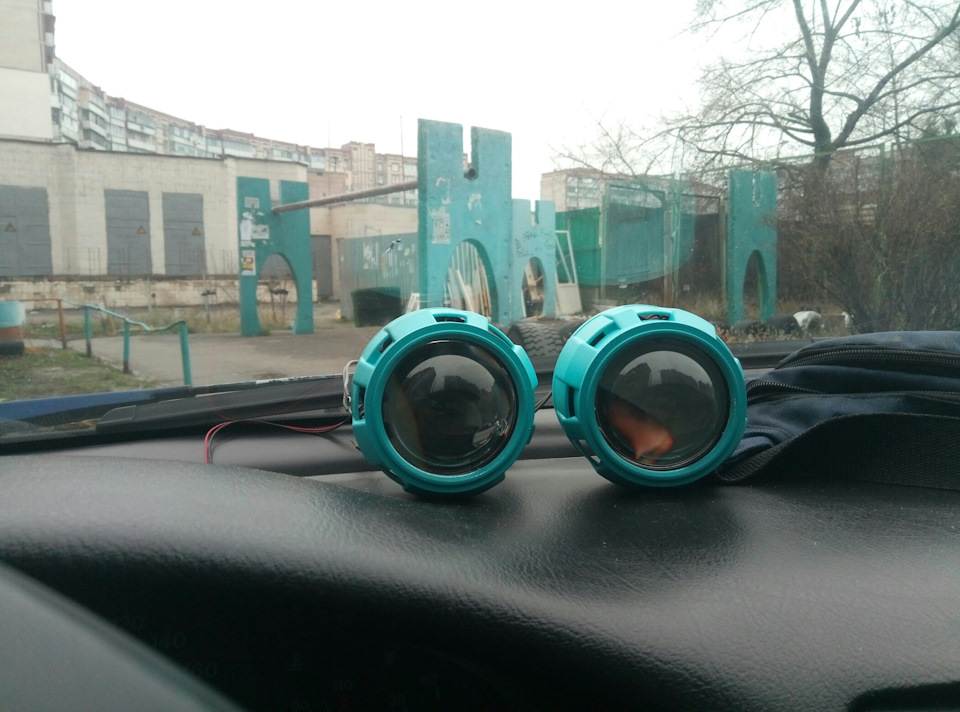 Лінзи у фари 3