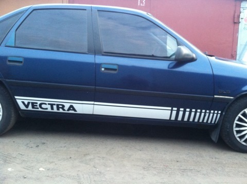 Наліпка vectra 3