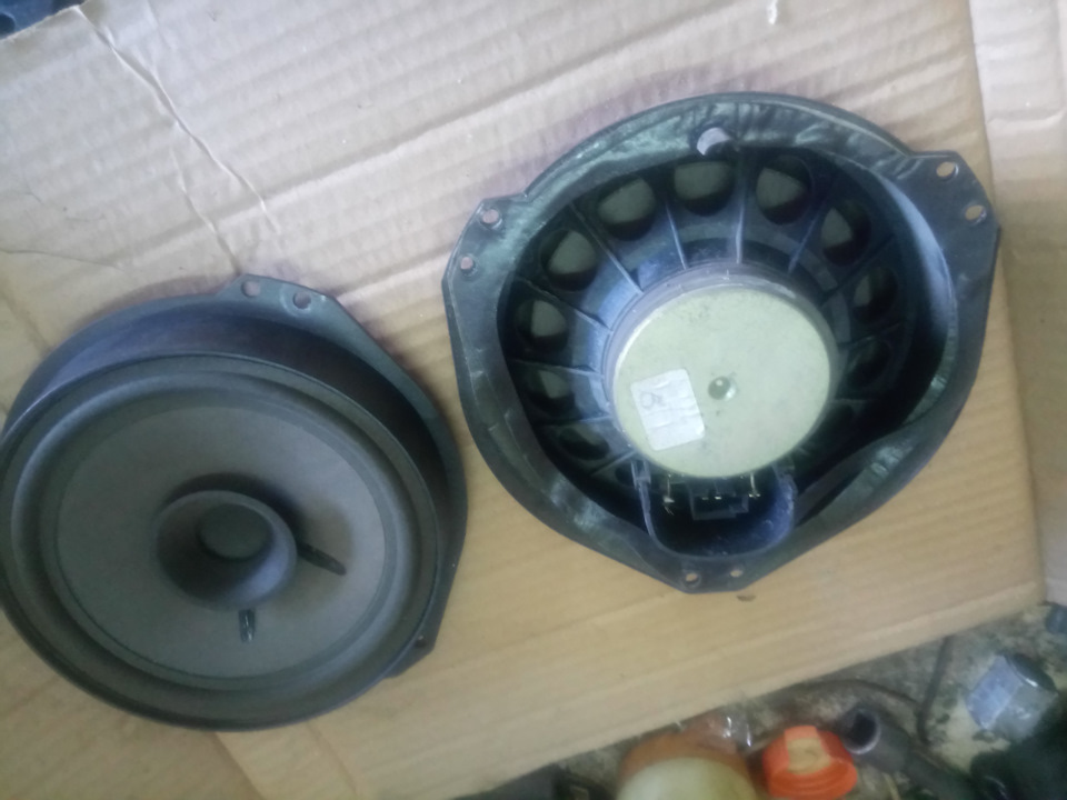 Автоакустика Sony встановлення 3