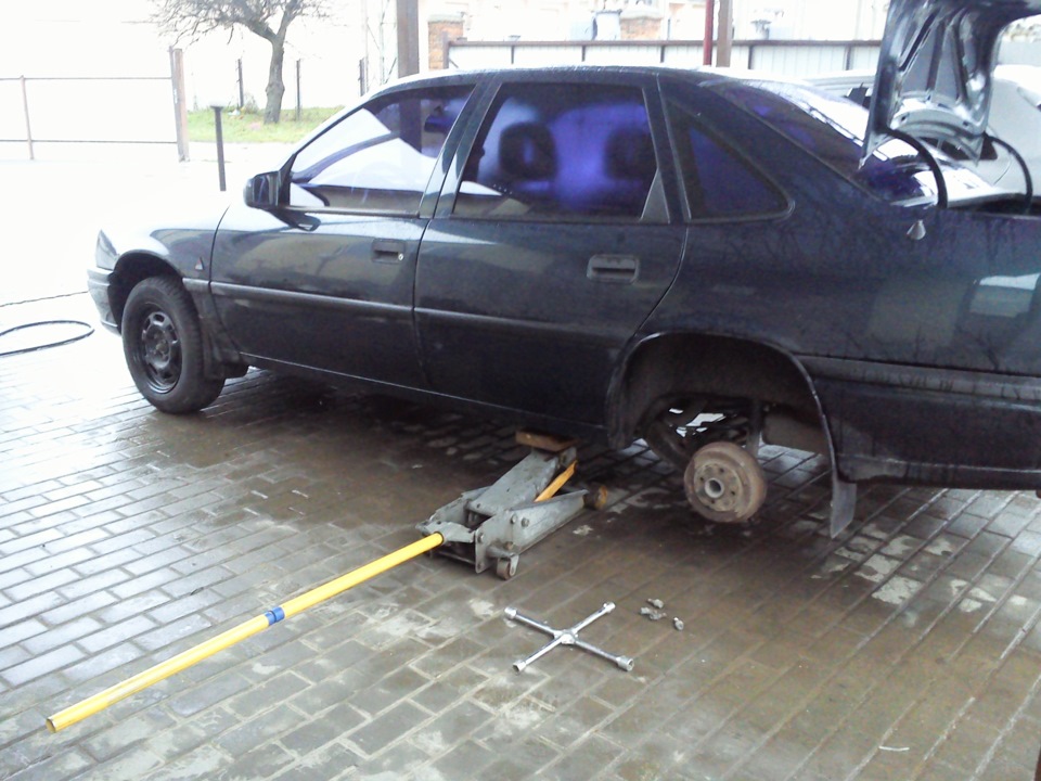 Перевзув авто на зимові тапки 3
