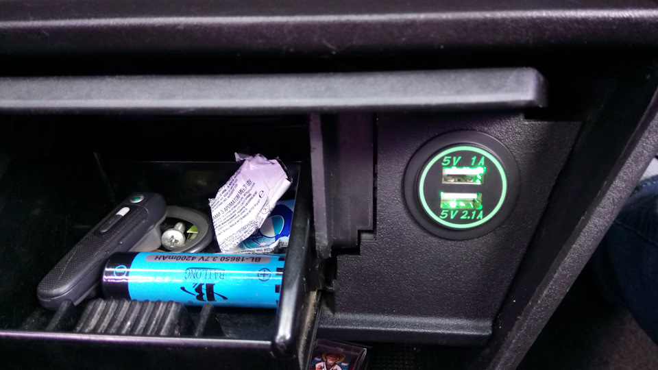 USB замість прикурювача 1