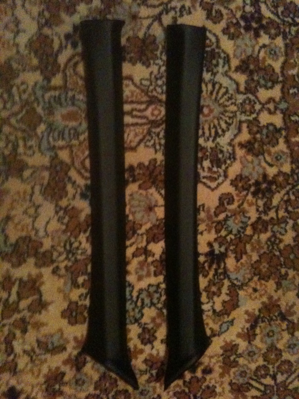 Накладки передніх стійок даху 1