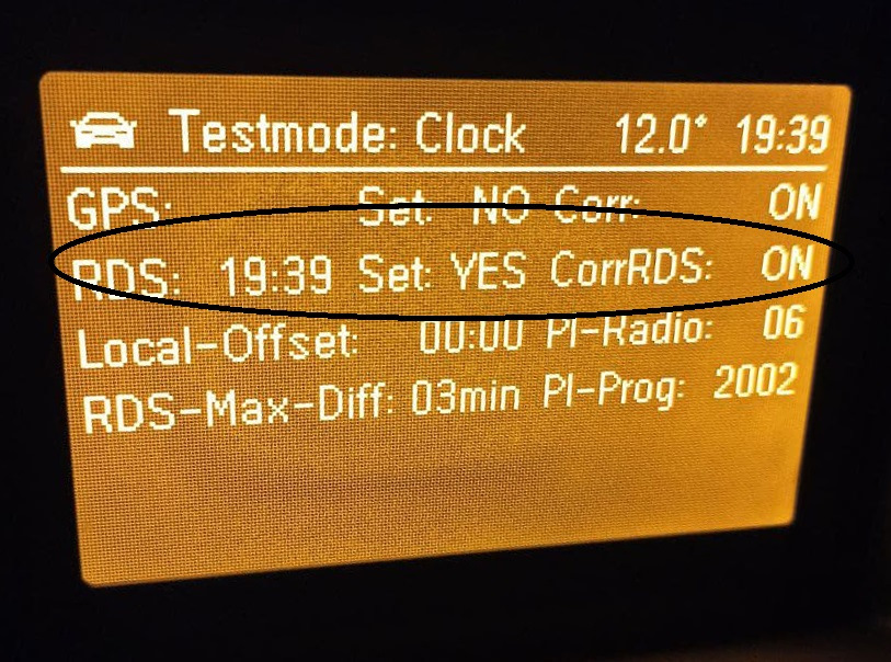 Автоматична синхронізація часу за RDS (CD-30) 3