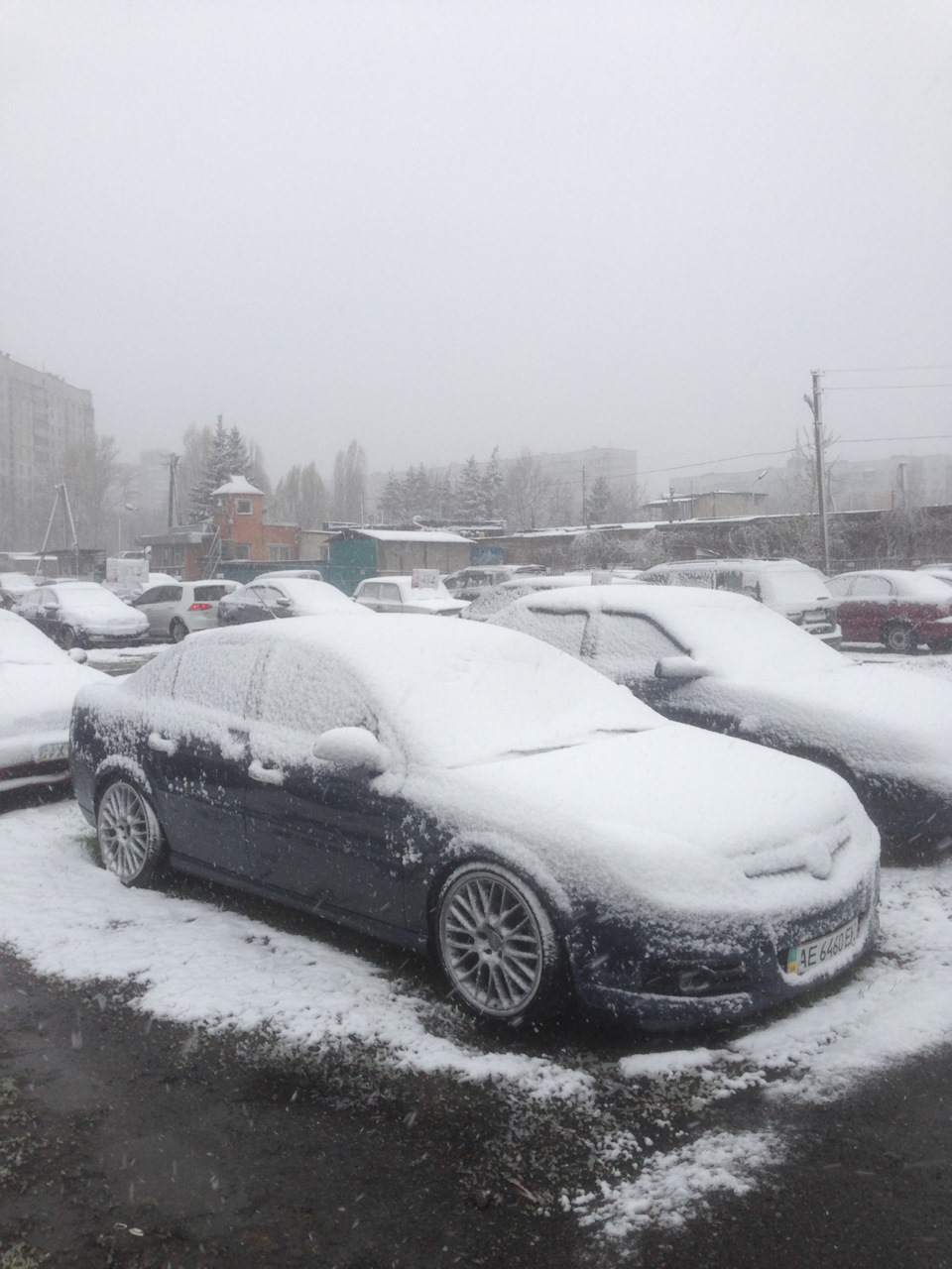 Квітень 2