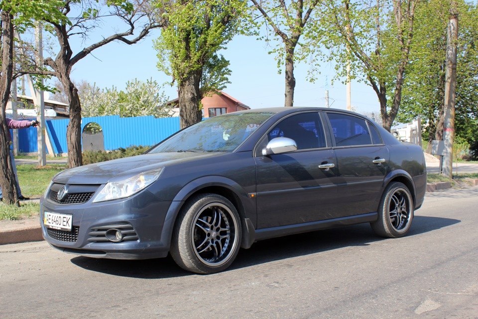просто R18 8.5j :) 3