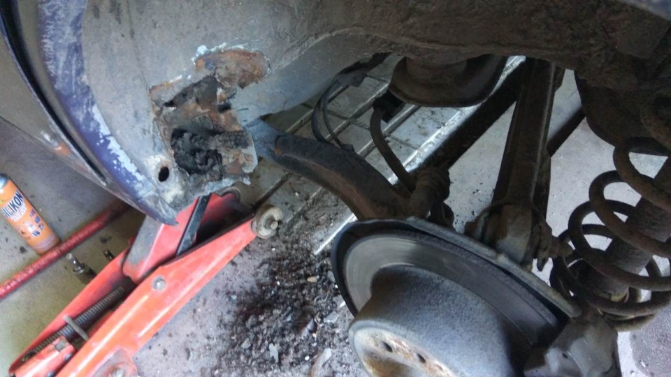 Усунення додаткової вентиляції салону :) 1