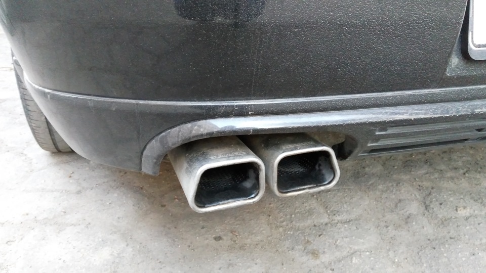 Задній бампер GTS 5