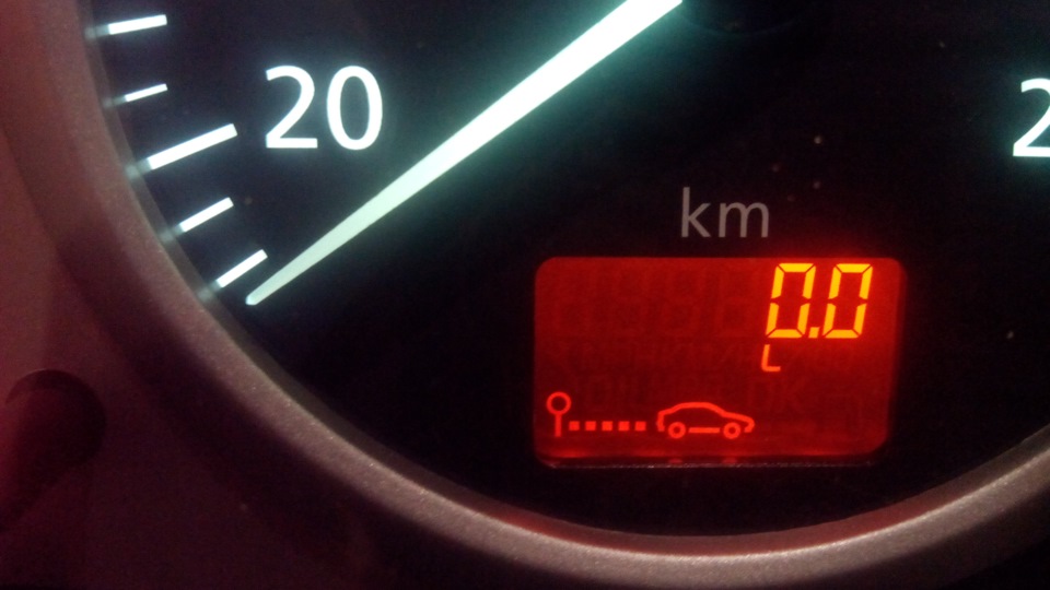 Приборка Renaul Trafic \ Opel Vivaro 5
