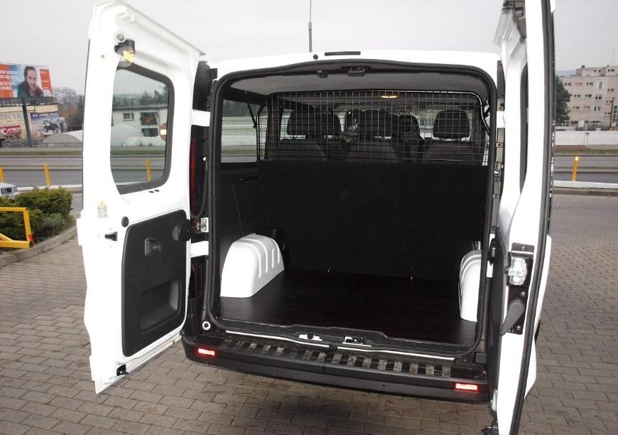 NEV Vivaro - Trafic вже у продажу 4