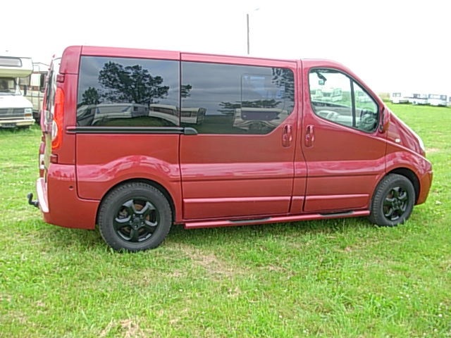 Фото цікавих Opel Vivaro/Renault Trafic 2