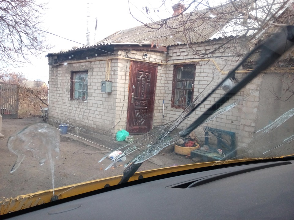 Заміна насоса та форсунок омивача 4