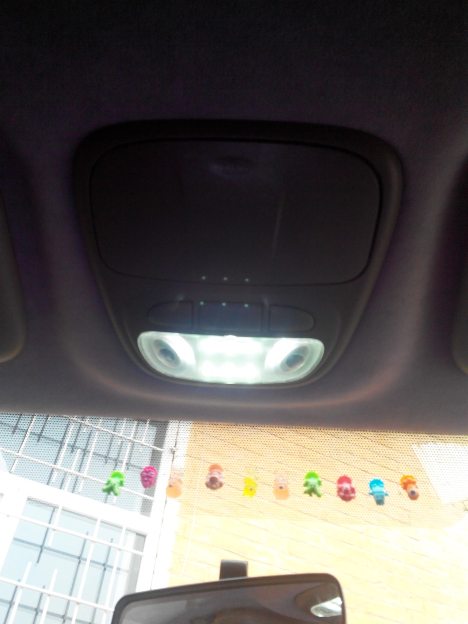 Плафон із очечником від Chevrolet Tacuma … 5