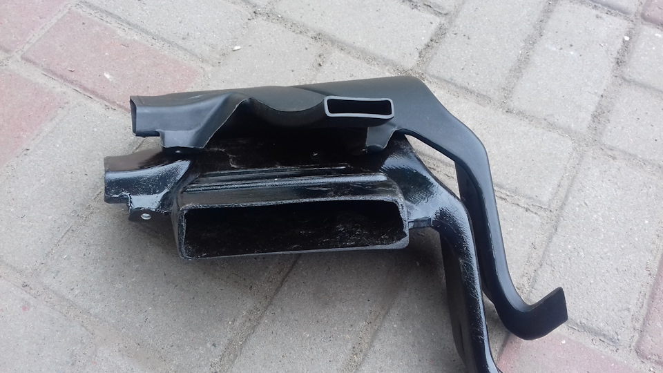 Доробка системи повітроводу на другий ряд - павук зі скла 3