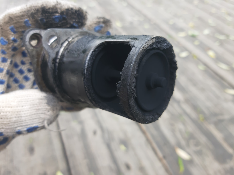 Клапан EGR 2