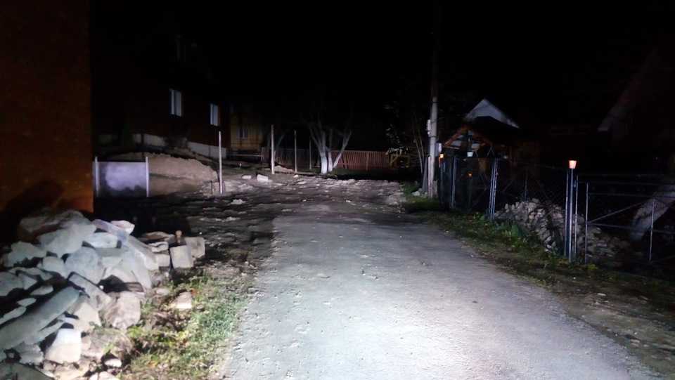 Встановлення LED ламп у фари 2