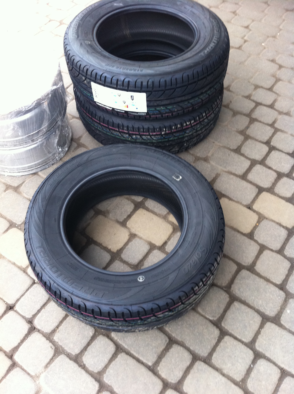 Шини літні Premiorri Solazo 215x65xR16 2