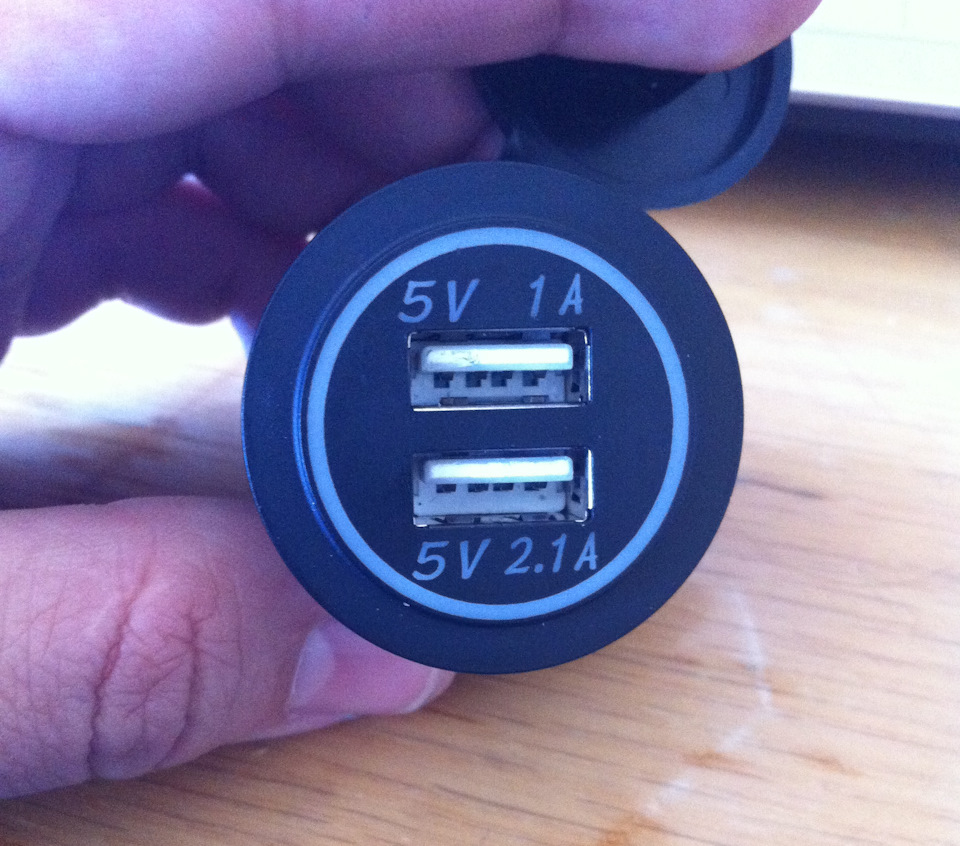 USB розетка 1