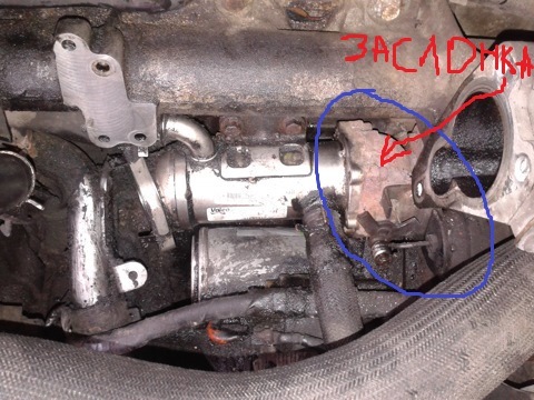 Чистка EGR та заслінку радіакора (холодильник) egr. 2