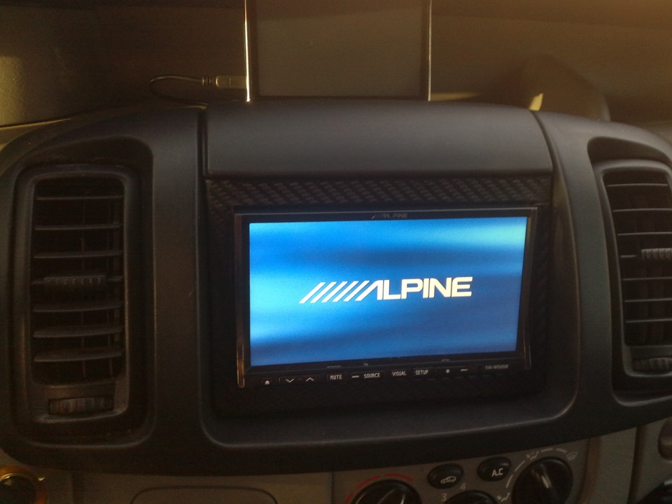*Автозвук*. Alpine IVA 520 R + Morel 4