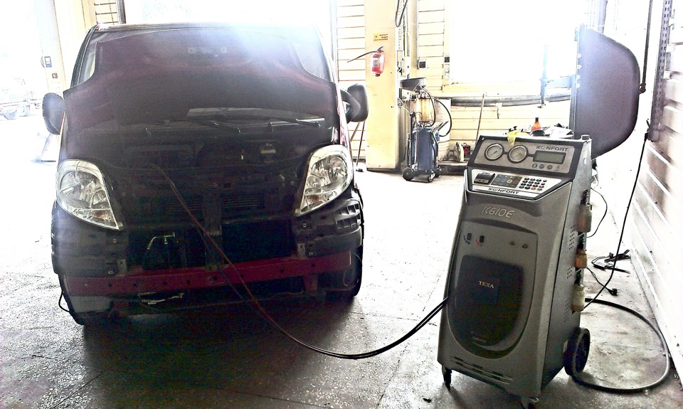 заміна радіатора a/c 3