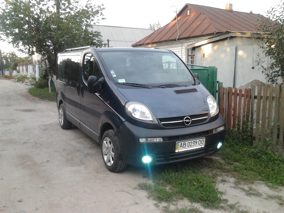 Парочка фоток ввечері з ксеноном. 3