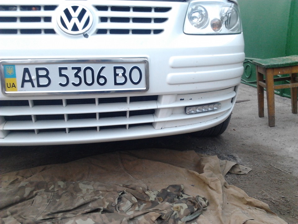 Установка DRL VW Caddy 5